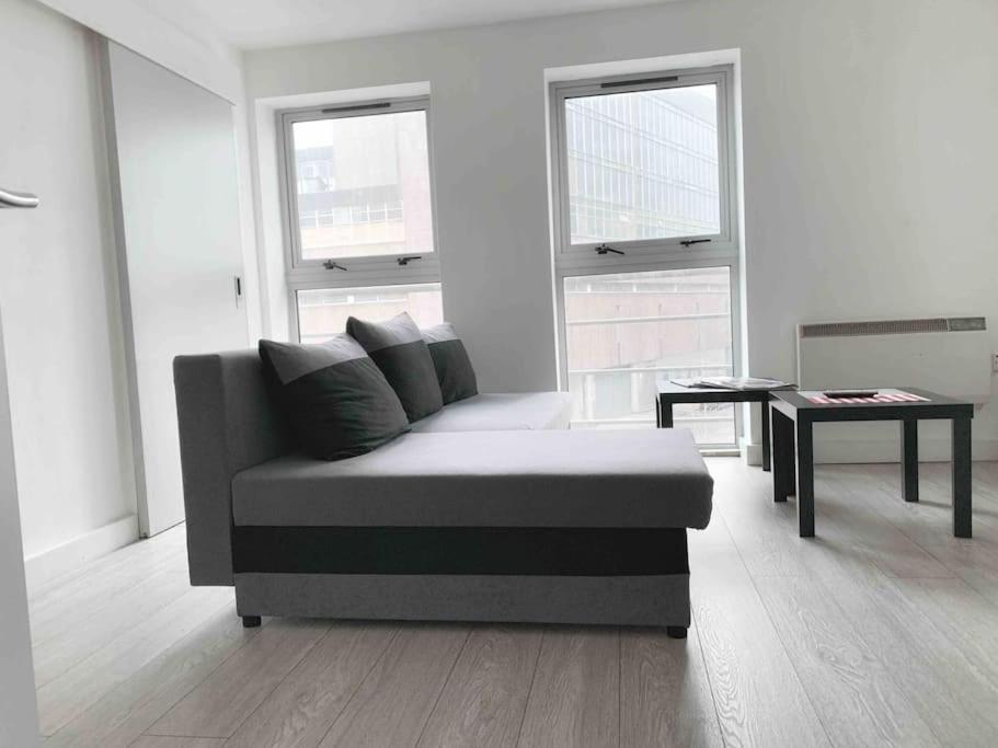 New City Centre Apartment In Nottingham Esterno foto