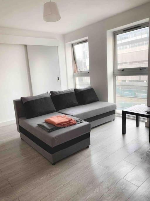 New City Centre Apartment In Nottingham Esterno foto